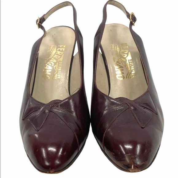 Vintage Ferragamo slingback Heels - Picture 2 of 6